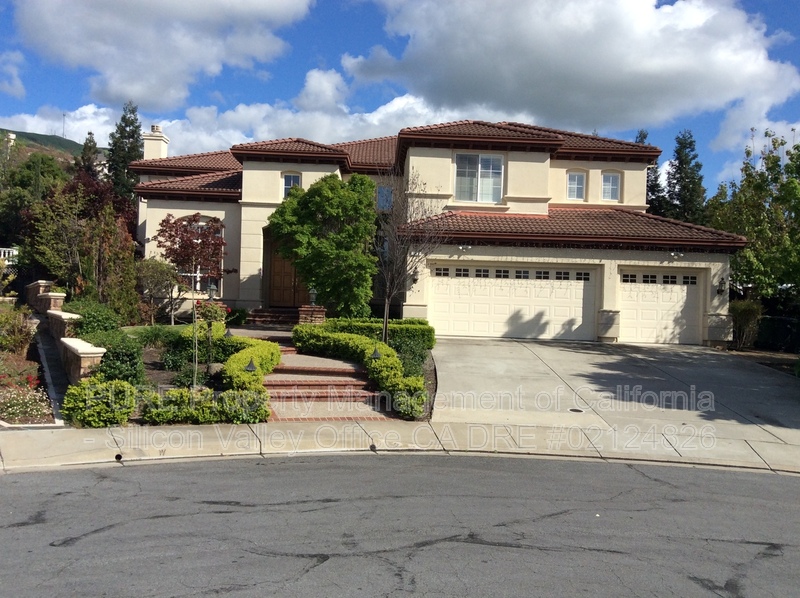 Fremont House: 743 Solstice Ct