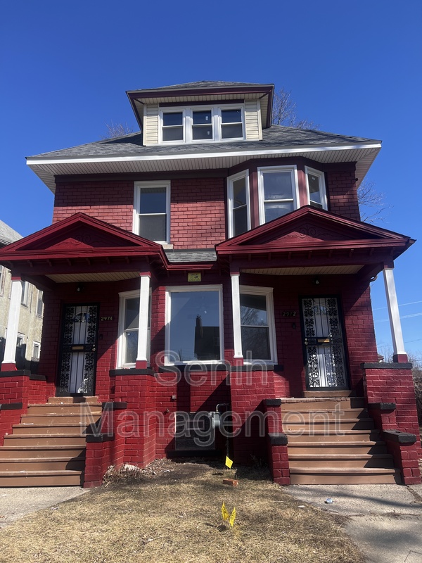 detroit House: 2972 field st