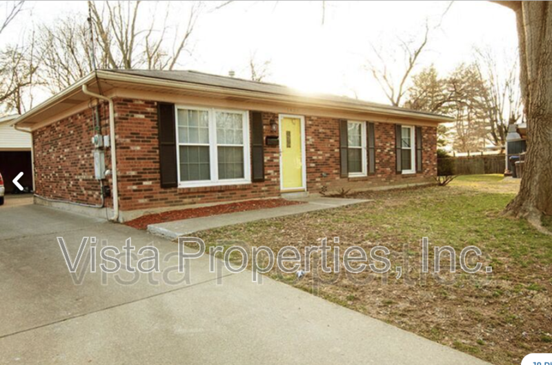 Louisville House: 5406 Chestnutwood Way