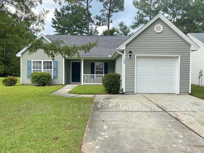Ladson House: 136 McGrady Drive