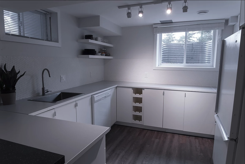 Ottawa House: 53 Chippewa Avenue-