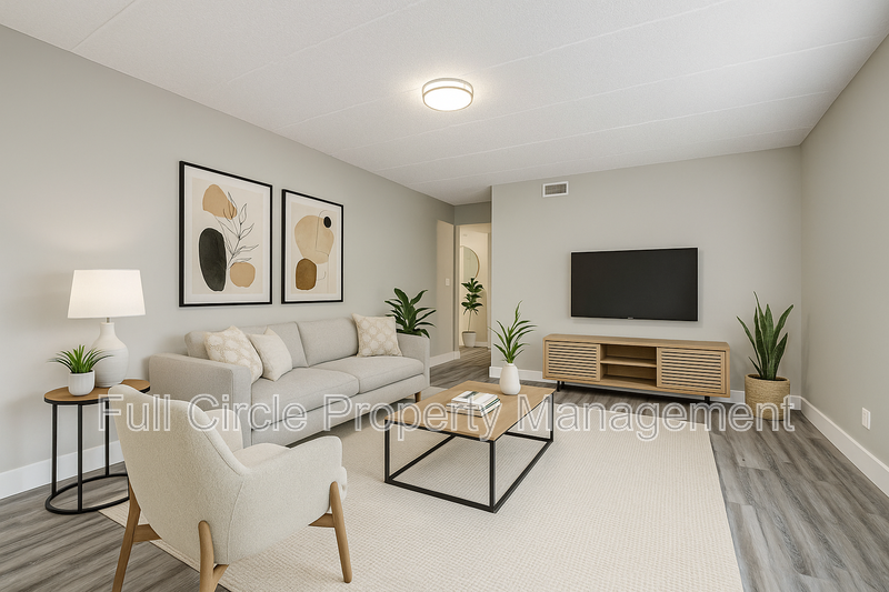 Lincoln House: 1648 N 56th