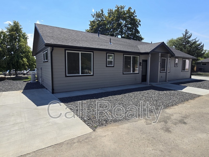 Spokane Valley Condo: 4215 N Locust