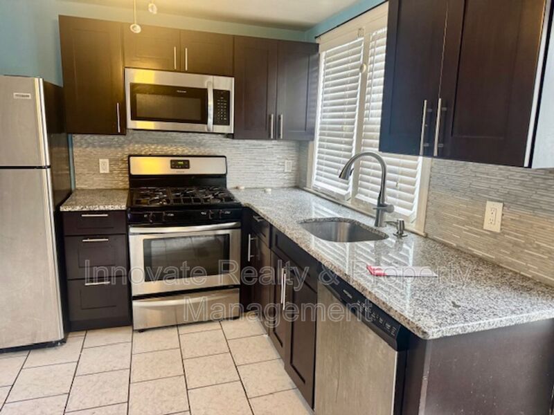 Philadelphia House: 3726 Richmond St