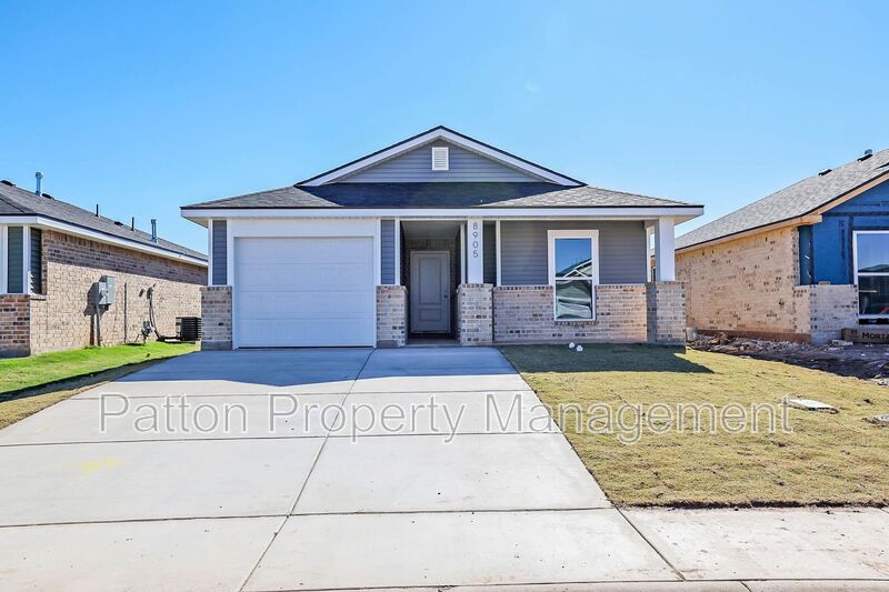 Amarillo House: 8905 Tarrant Road