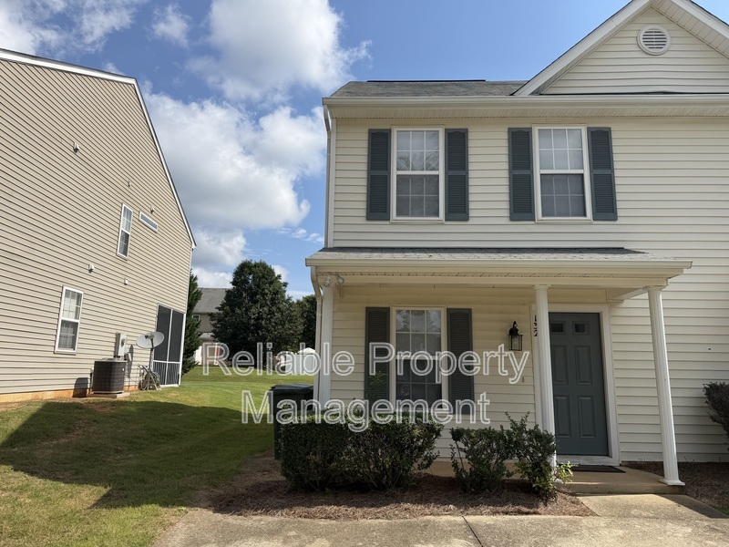 Clayton Condo: 132 Winslow Lane