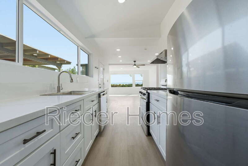 San Diego House: 2844 State Street