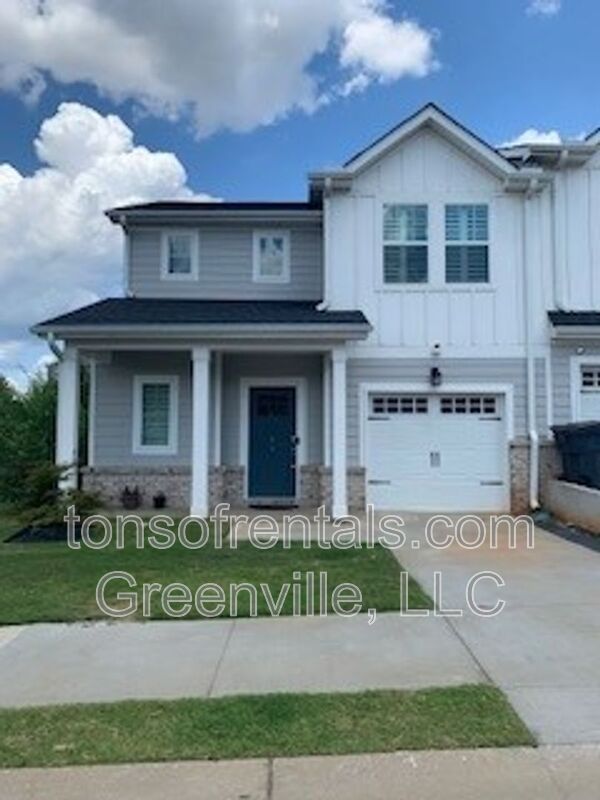 Greenville Townhome: 34 Galley Lane