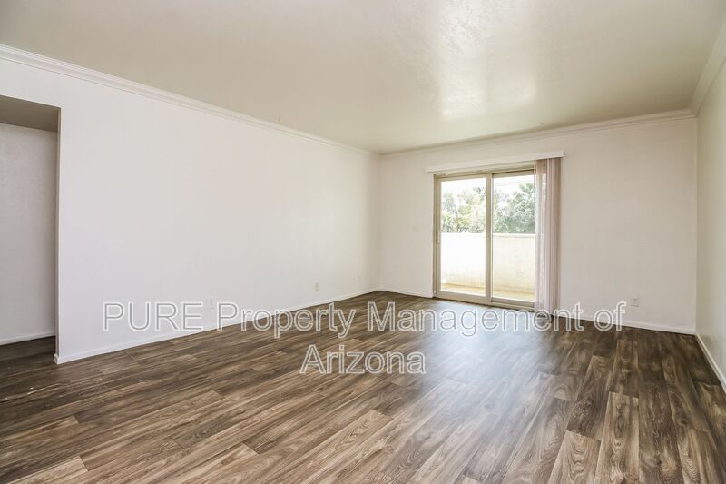 Phoenix Condo: 810 E Colter St