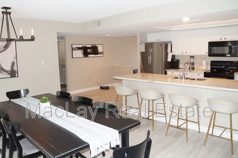 Tempe House: 1732 E Hermosa dr