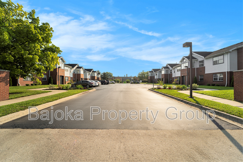 Detroit Condo: 4434 Trumbull-1