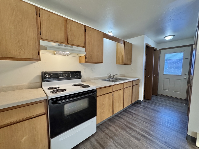 Green Bay Condo: 311 Leeland Street - 2