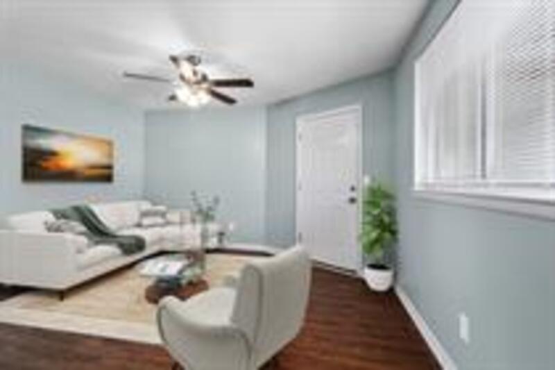 Riverside Condo: 4829.5 NW Homestead Ter