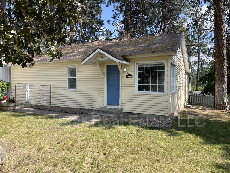 Spokane Valley House: 9714 East 6th Avenue