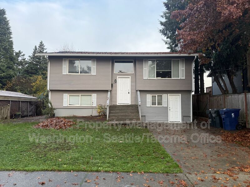 Tacoma House: 2511 S Grant Ave