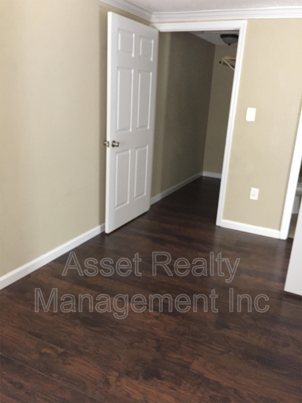 Knoxville Condo: 608 Lester Road