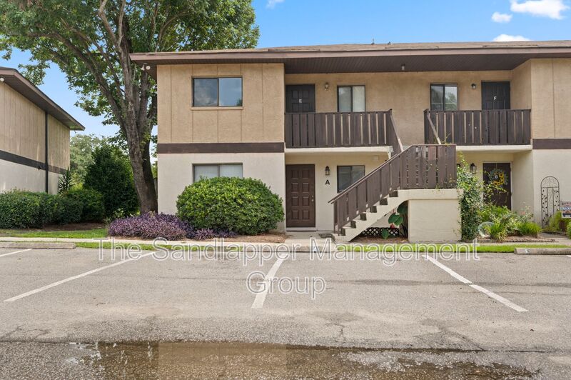 Charleston Condo: 2186 Bees Ferry Rd