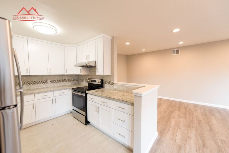 San Mateo Condo: 1823 El Parque Court