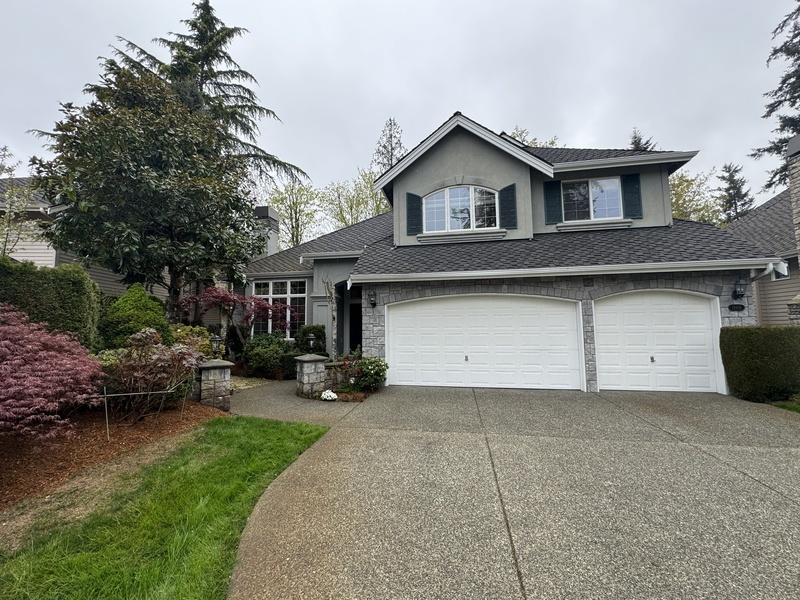 Sammamish House: 19416 NE 43rd Pl