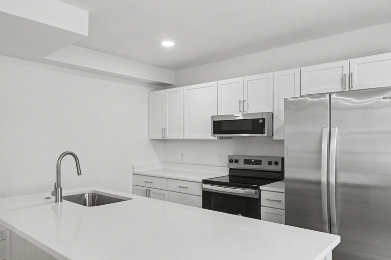 Lawrence Condo: 908 Indiana Street - B