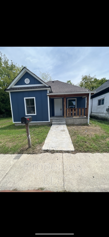 Chattanooga House: 412 North Hawthorne Street