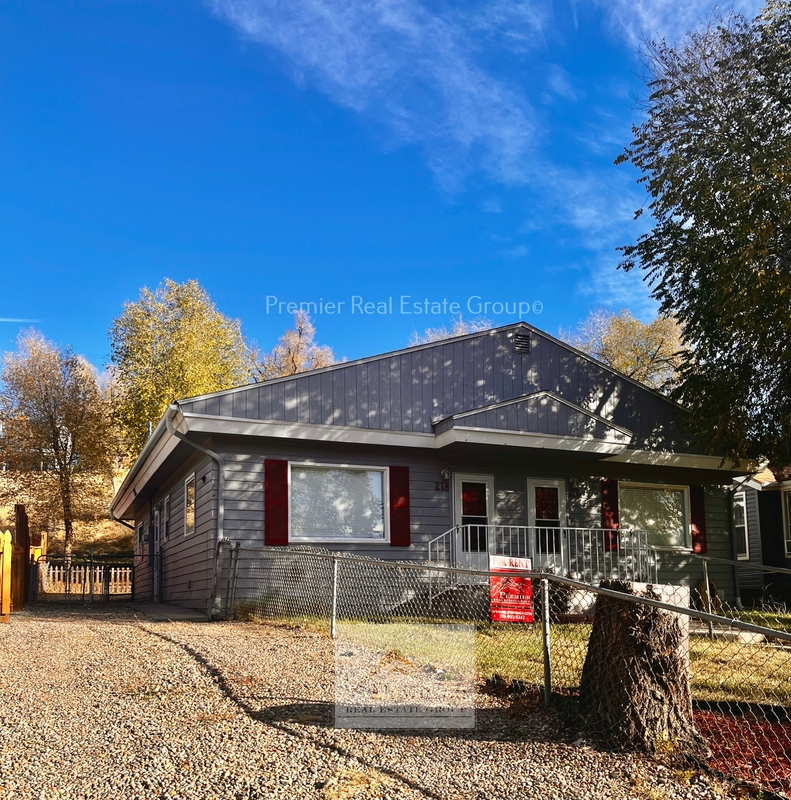 Colorado Springs House: 218 West Ramona Avenue