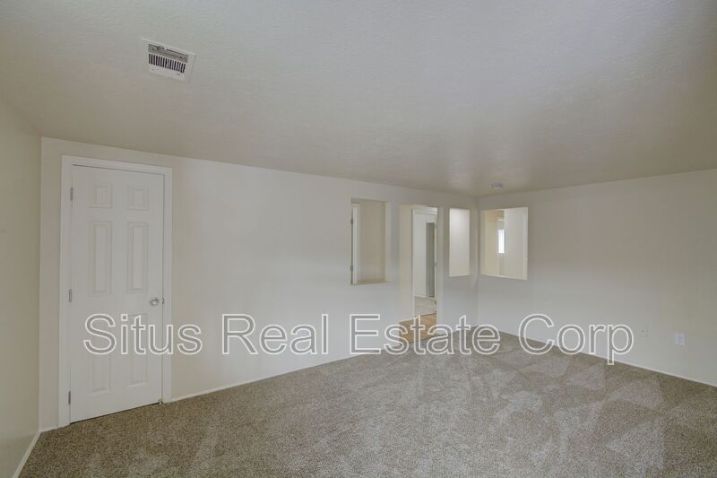 Lakewood House: 8175 W. 9th Ave.