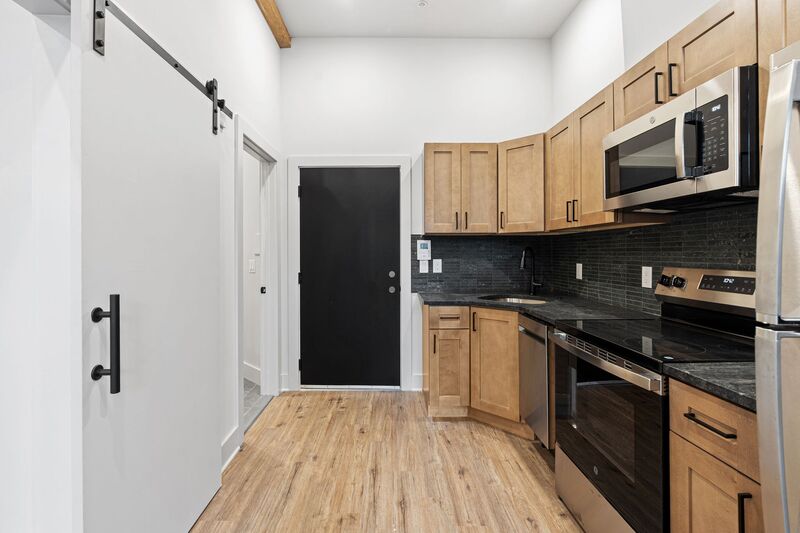 Philadelphia Condo: 201 Leverington Avenue - 103
