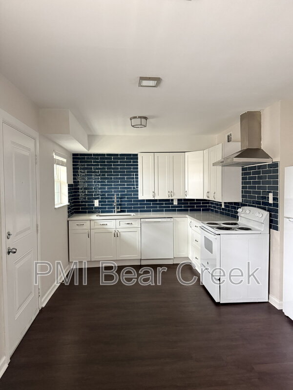 Houston Condo: 1824 Thonig Road