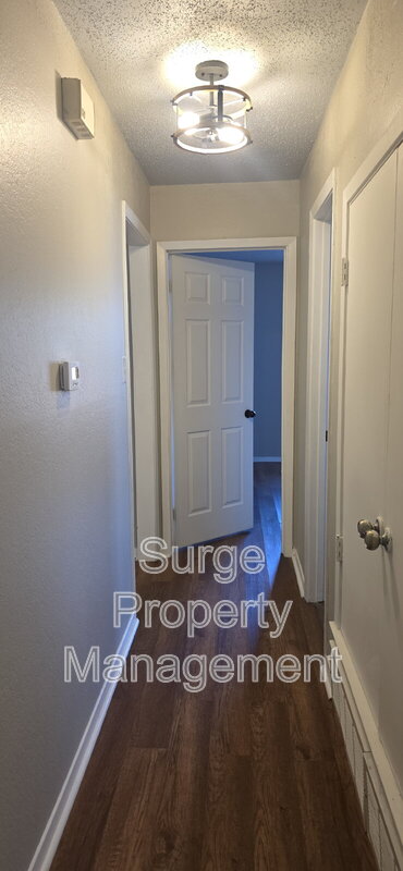 Benbrook Condo: 233 Vista Way