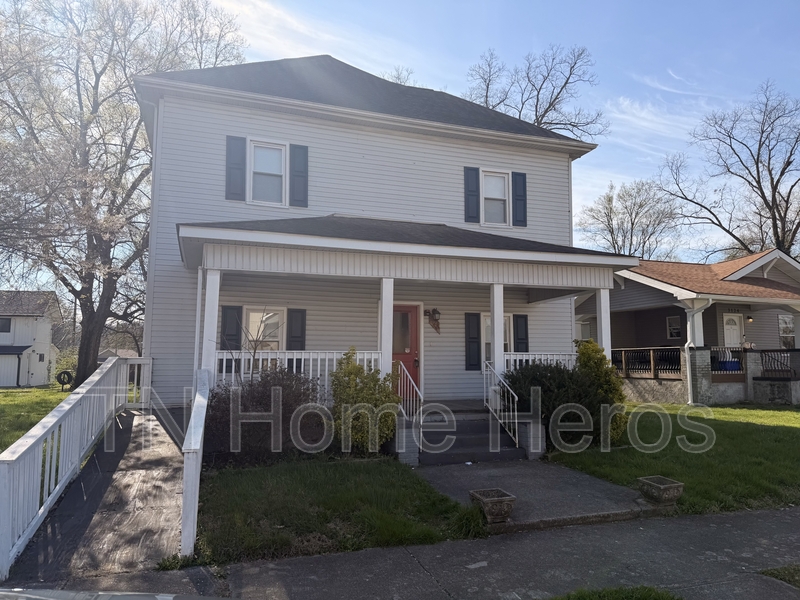 Knoxville House: 3128 Linden Avenue