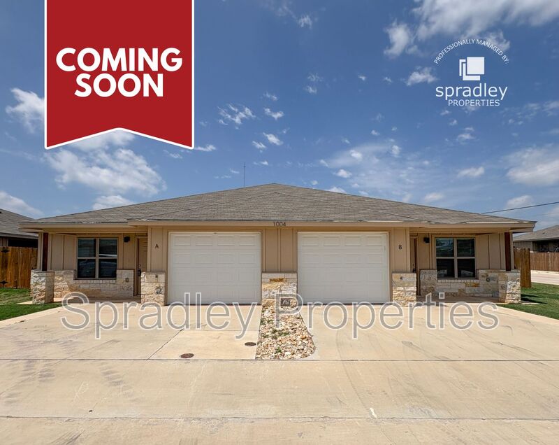 Belton Condo: 1051B Mason Dr
