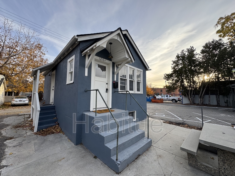 Boise House: 1216 West State Street