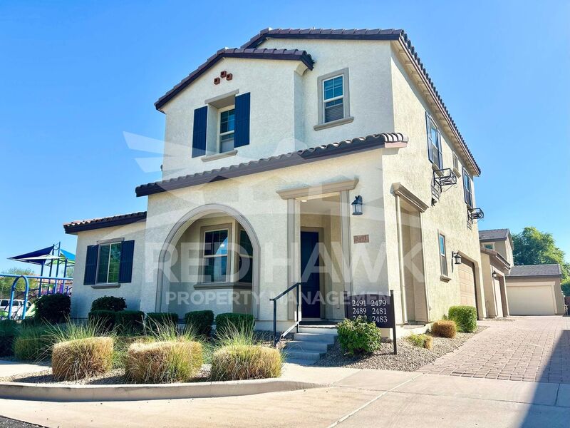 Goodyear House: 2491 N 149th Ln