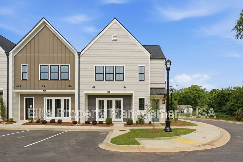 Braselton Townhome: 331 Orchid Street