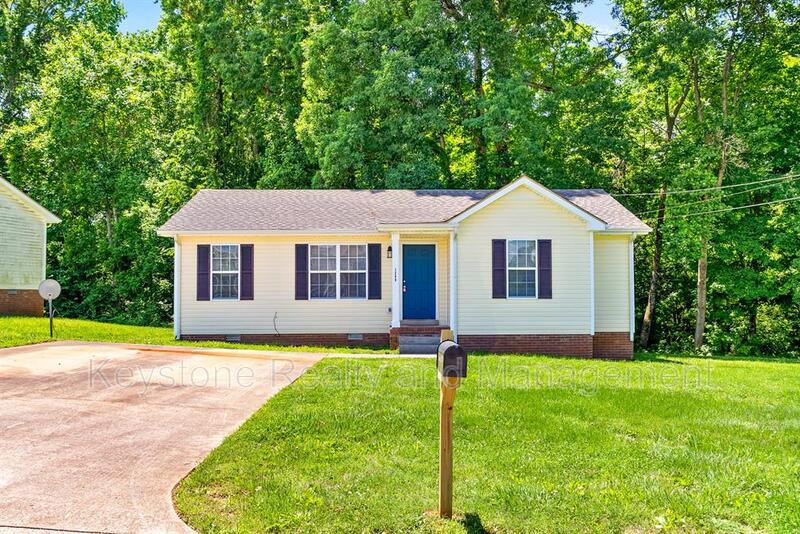 Clarksville House: 1248 Verkler Drive