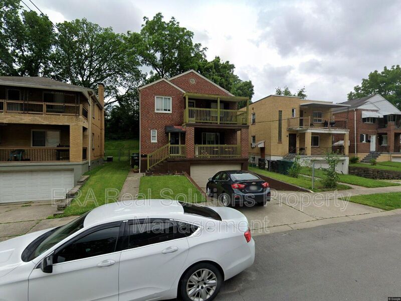 Cincinnati Condo: 5400 Newfield Avenue