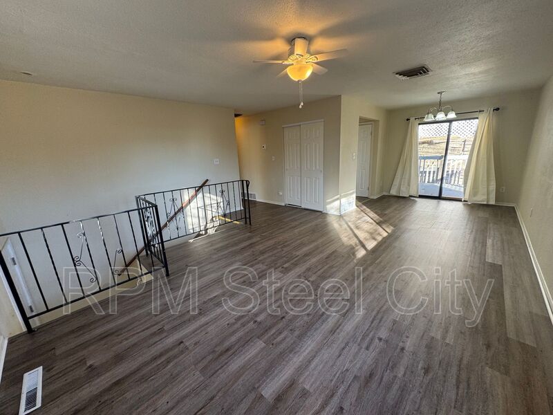 Pueblo House: 605-607 West 15th St