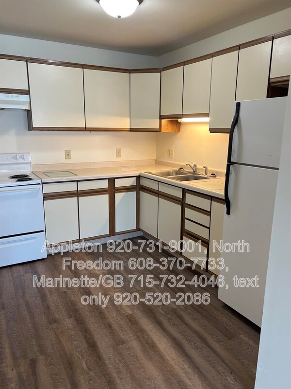 Baraboo Condo: 1101 Connie Rd. #1