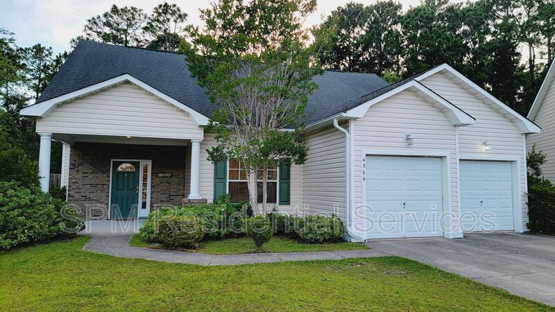 Wilmington House: 4300 Sunset Woods Dr