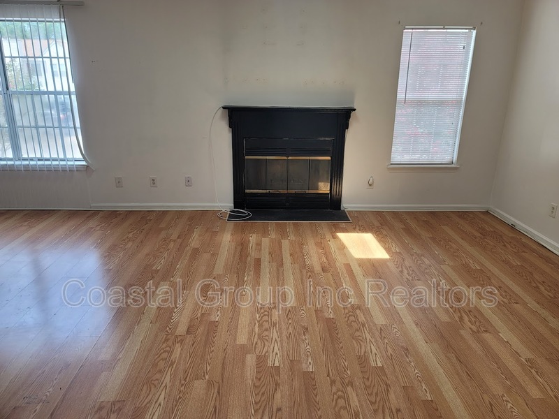 Virginia Beach Condo: 1424 Deerpond Lane - 1