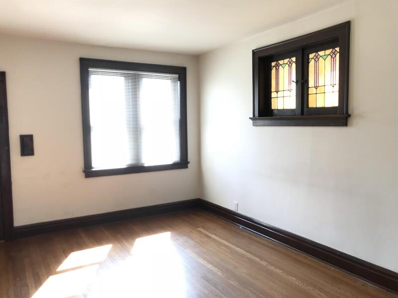 St. Louis Condo: 3849 Alberta St - 1F