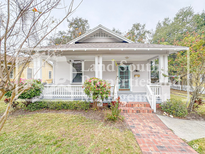 Lakeland House: 916 Vistabula Street