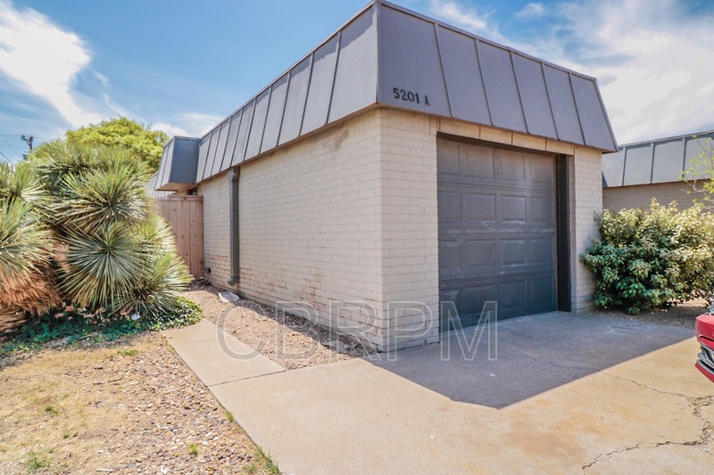 Lubbock House: 5201 18th