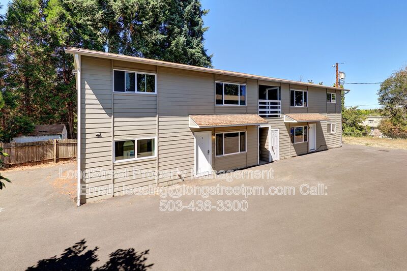 Tigard House: 11380 SW Greenburg Rd