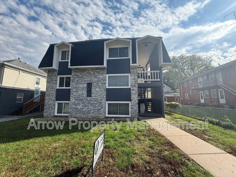 Lincoln Condo: 526 South 25th Street