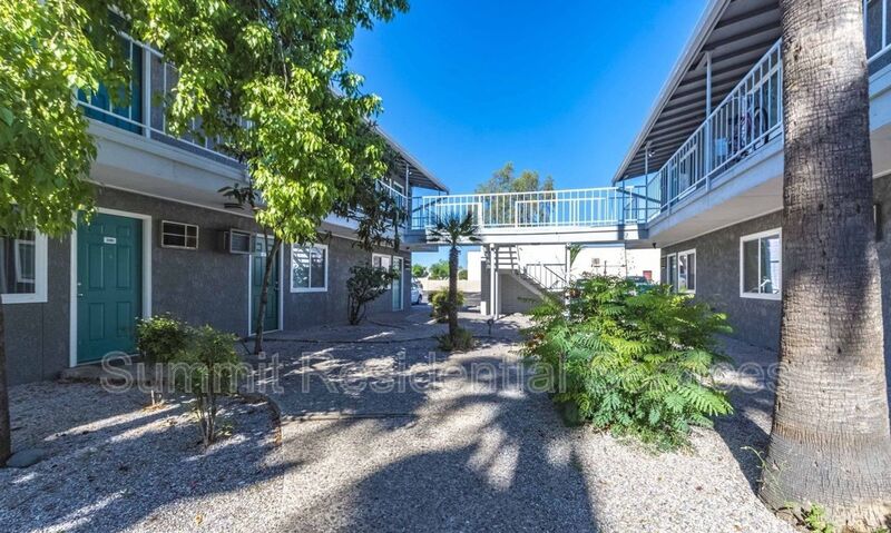 Tucson Condo: 8477 E Broadway Boulevard