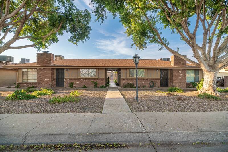 Tempe Condo: 518 E Huntington Dr