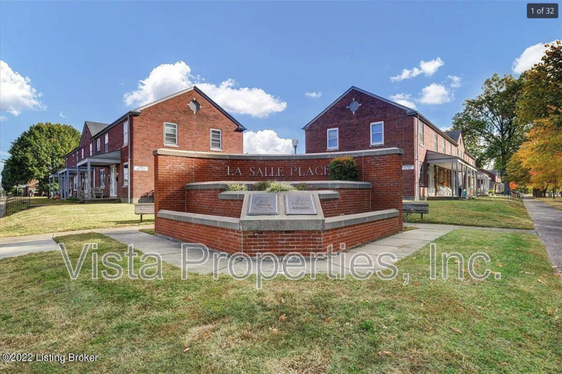 Louisville House: 1953 Magellan Court