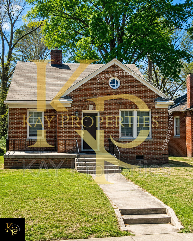 Rocky Mount House: 817 Marigold St